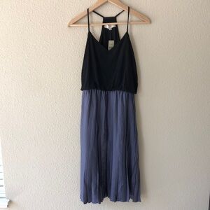 LOFT Black and Gray Pleated Midi Dress Halter Neckline Size S Petite
